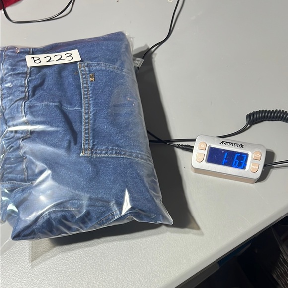 Zara Blue Paperbag Waist Cropped Baggy Leg Jeans Size 12 Casual Boho Denim Cute - Picture 13 of 13